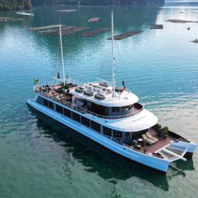 Cat Ba Catamaran Premium Cruise