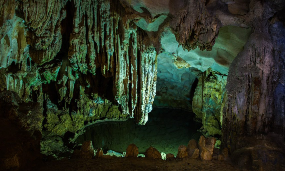 Sung Sot Cave stalactites system in Halong Bay.