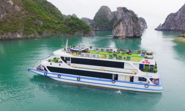 la casta premier day cruise in ha long bay