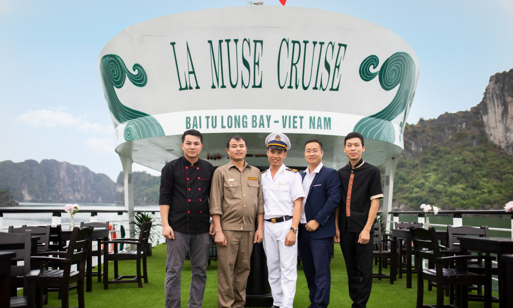 the staff of halong la muse cruise