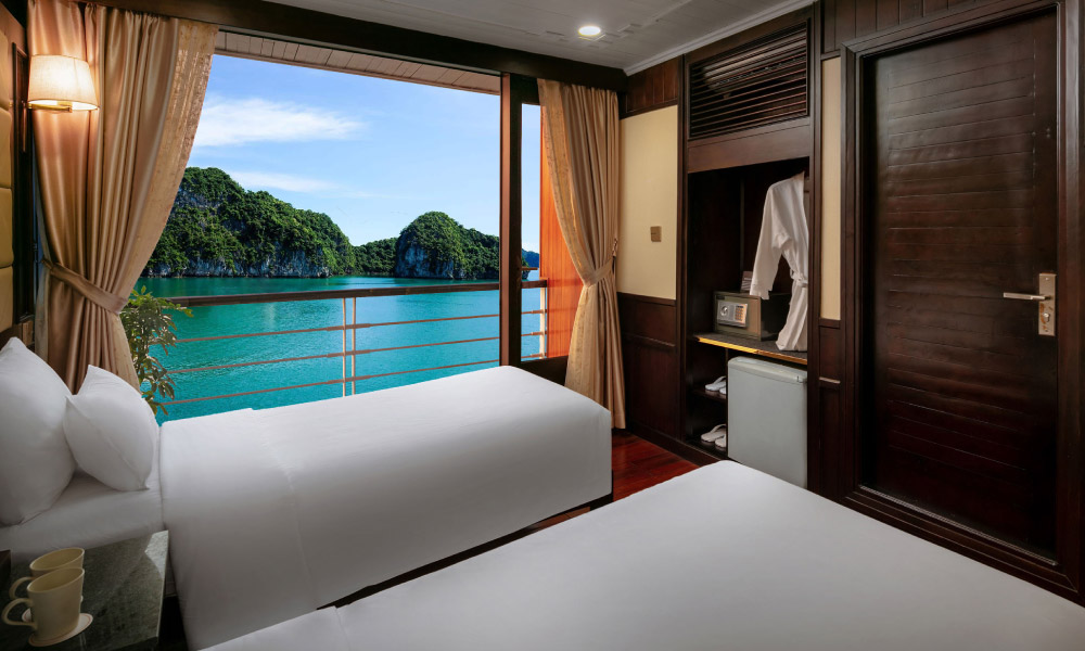 senior suite on mila lux cruise with twin beds