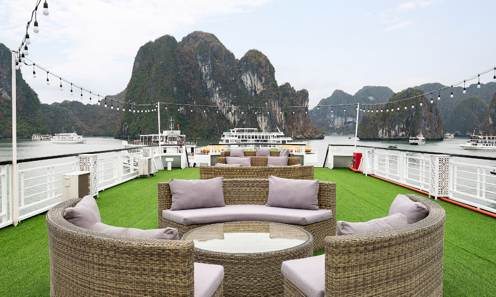 halong bay view from the deck of aqua elegance cruise