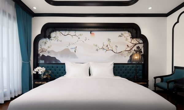 The Catherine Cruise in Halong Bay.