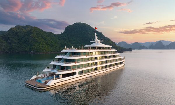 The Catherine Cruise in Halong Bay.