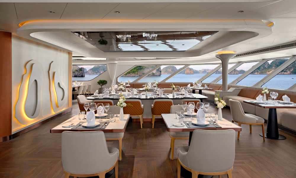 the bayview restaurant on grand pioneers 2 cruise