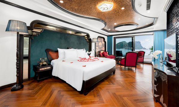 The Catherine Cruise in Halong Bay.