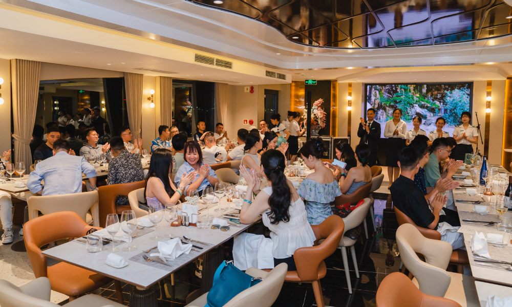 guests enjoying lunch/ dinner on the squila yacht restaurant