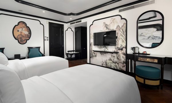 The Catherine Cruise in Halong Bay.