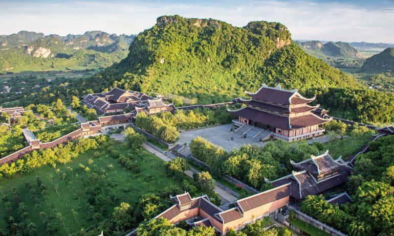 Panorama of Bai Dinh main pagoda.