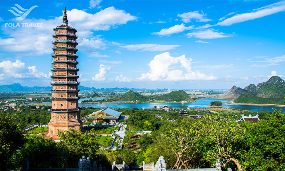 Overview of Bai Dinh pagoda on the right, with trees and rivers on the left.