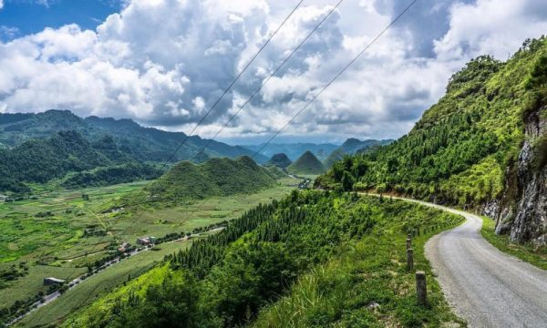 Panorama of Ha Giang happiness road and Quan Ba heaven gate.