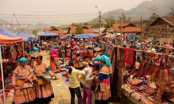 Bac Ha market with many people.