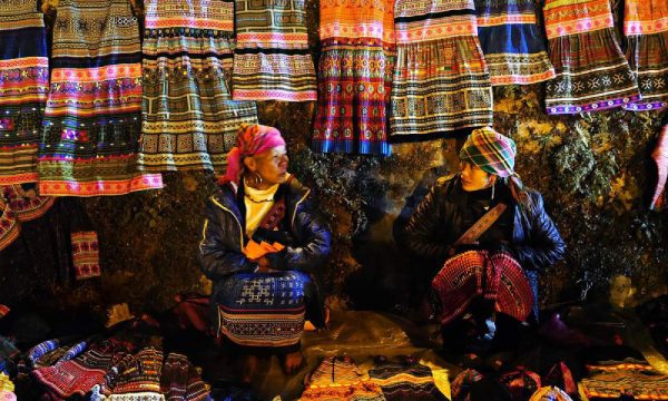 Two ethnic women in the market of Sapa.