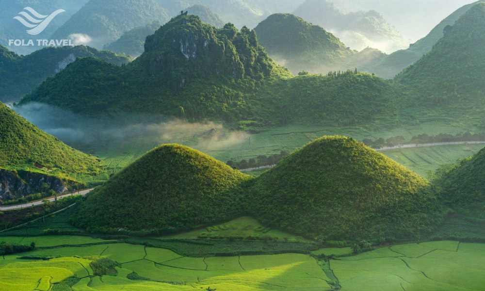 Close up of Quan Ba twin mountains.