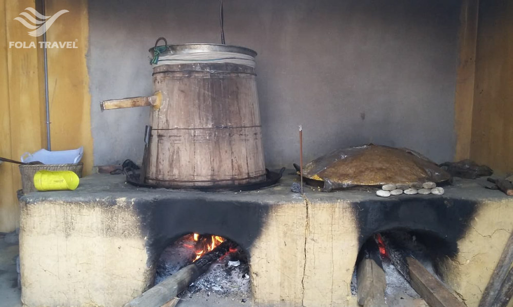 The stove Ha Giang locals used to make corn wine.