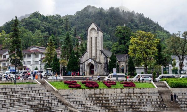 The square in front of Sapa stone church.