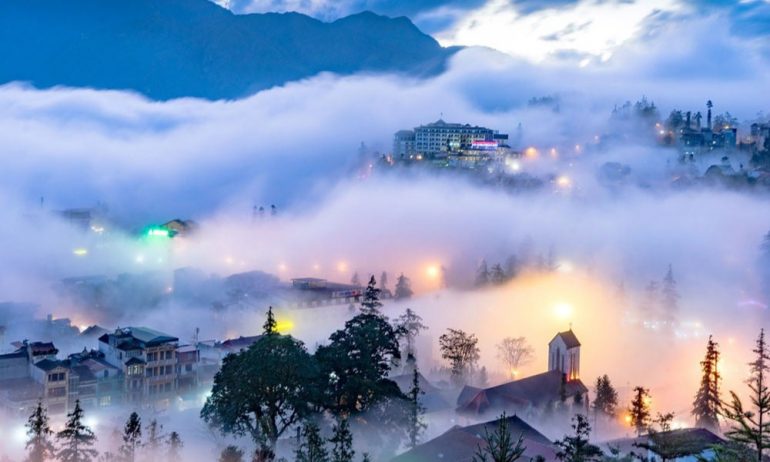 The Sapa town in clouds.