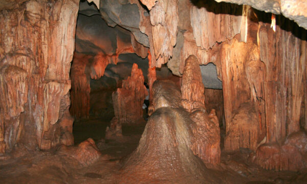 A corner inside Me Cung Cave.