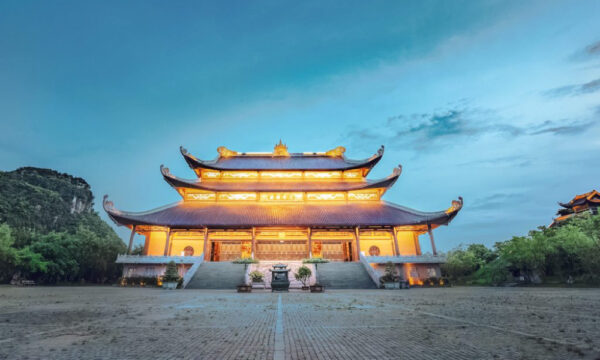 Bai Dinh Pagoda lights up at night.