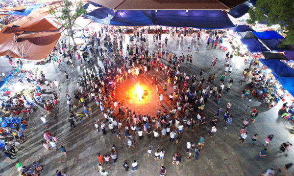 Night gathering in Bac Ha Market.