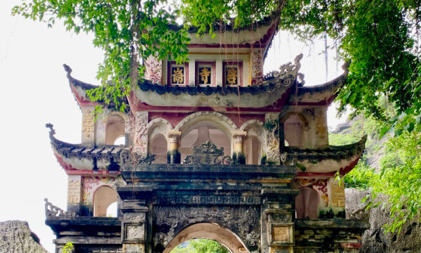 Architecture of Bich Dong Pagoda up close.