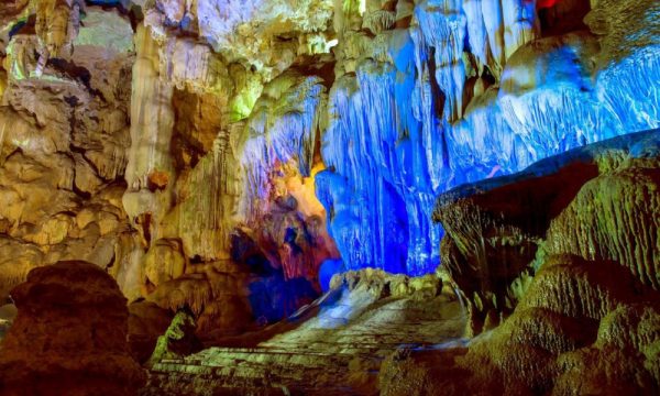 Close up of stalactites in Thien Cung Cave.