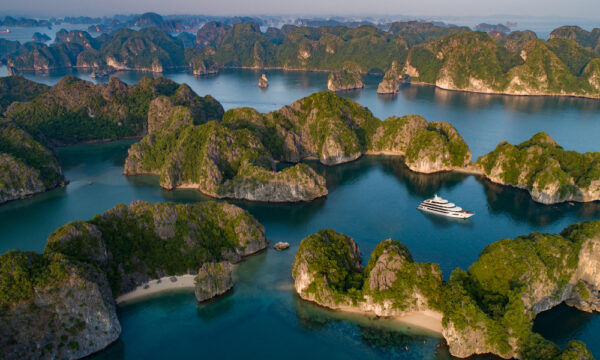 Islands in Cat Ba Archipelago from above.