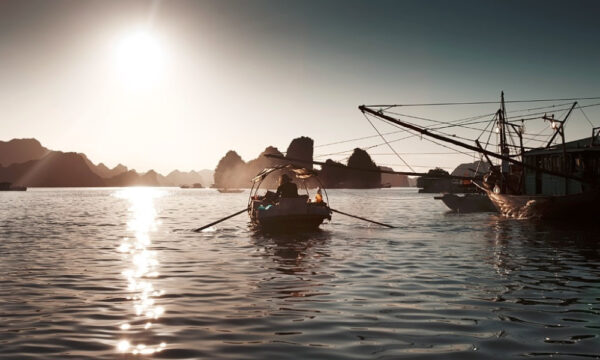 Cua Van Fishing Village local fishermen and boats.