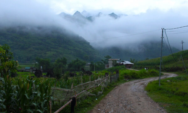 Du Gia mountains in the fog.