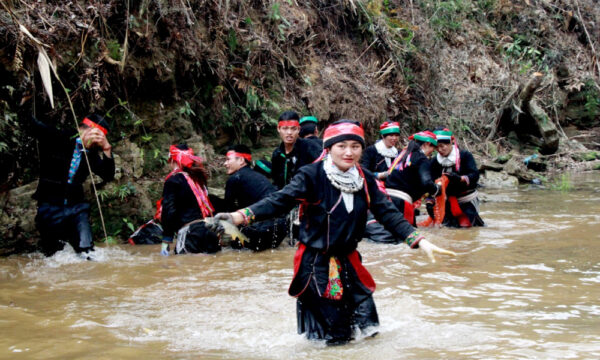 Ethnic people in Quan Ba, Ha Giang.
