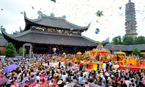 Bai Dinh Pagoda spring festival.