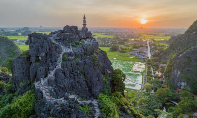 Panorama of Mua Caves and Tam Coc.