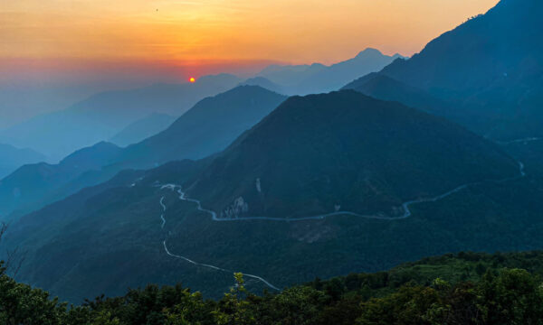 Panorama of O Quy Ho Pass during sunset.