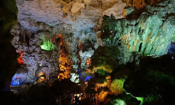 Stalactites of Thien Cung Cave under the lights.