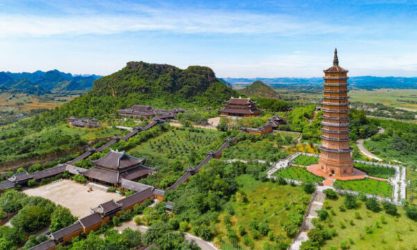 Bai Dinh Pagoda panorama.