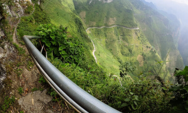 Road to the White Cliff.