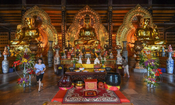 Bai Dinh Pagoda worship area.