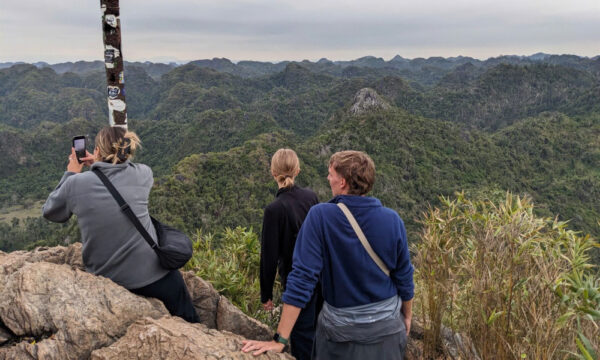 Visitors on Cat Ba mountains.