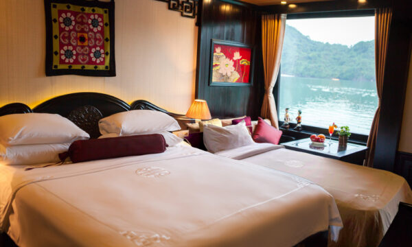 Dragon Legend Cruise.