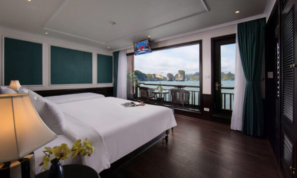 Genesis Regal Cruise.