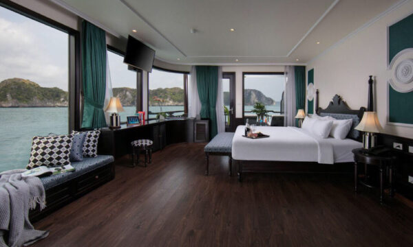 Genesis Regal Cruise.