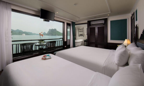 Genesis Regal Cruise.