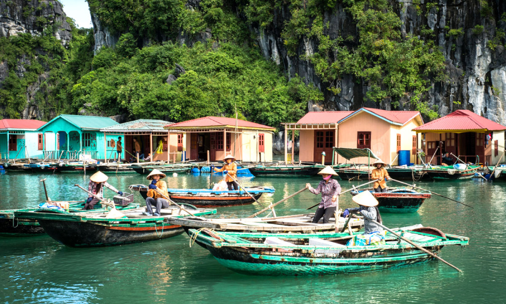 Vung Vieng Fishing Village fishermen.