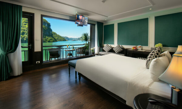 Genesis Regal Cruise.