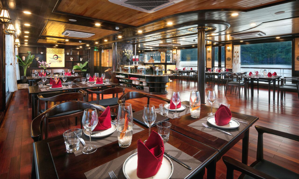 Restaurant on V'Spirit Cruise.